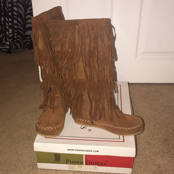 apache moccasin boots